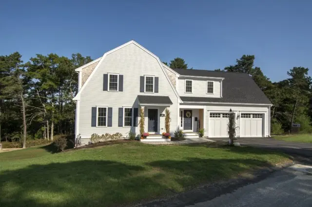 Deer Pond Village EJ Pontiff Custom Builders 04