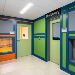 SV Design LEO Lynn Marshall Dackert Photography WEB 7