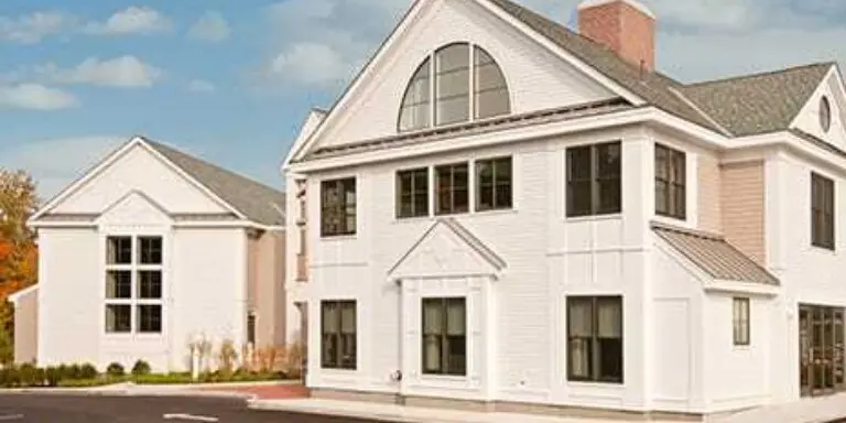 Institutional Riverview School 14 Blind Dog Studio Landing Page Horiz 2022 12 16 125206 rxsa