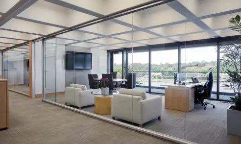 AMG Greenwich Marshall Dackert L 05 Int copy