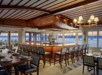 Cover Corinthian Yacht Club Marshall Dackert H 16 Int copy