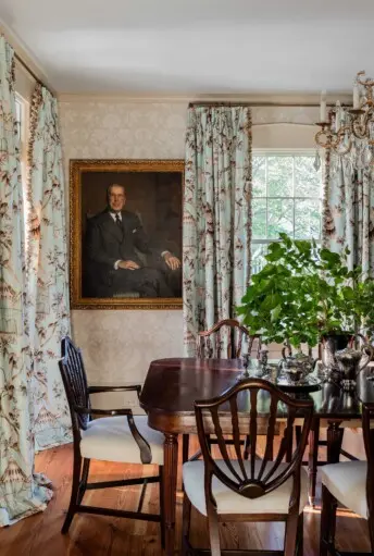 Hammer Heels Tall Dining Room