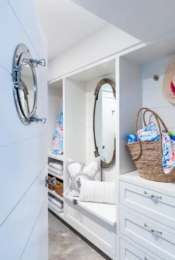 Coastal Retreat Abby Grattan L Int 18