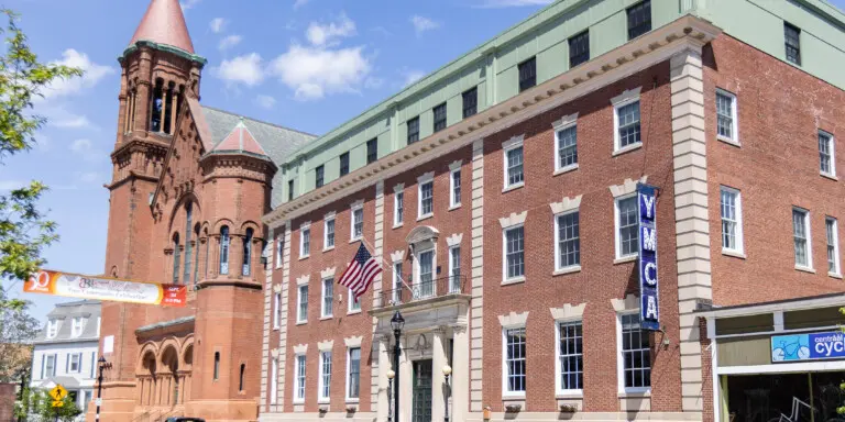 Cabot Street YMCA Housing Horizontal Landing Affordable Housing YMCA North Shore Architecture Studio Units Historic Renovation Front Facade 2022 12 16 124939 egwk