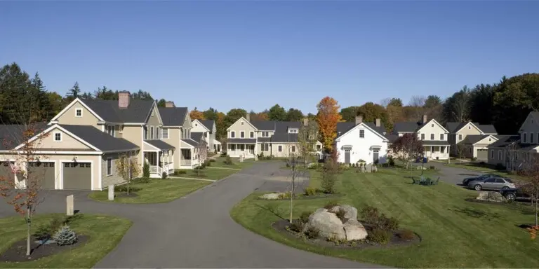 Boulders Steve Dunwell 3 2022 12 16 124929 ylpt