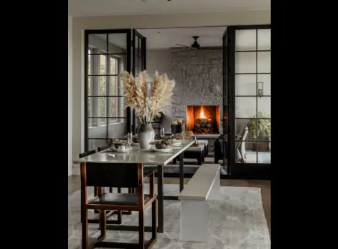 Inside Out Hero Int19 2022 12 16 122811 negw