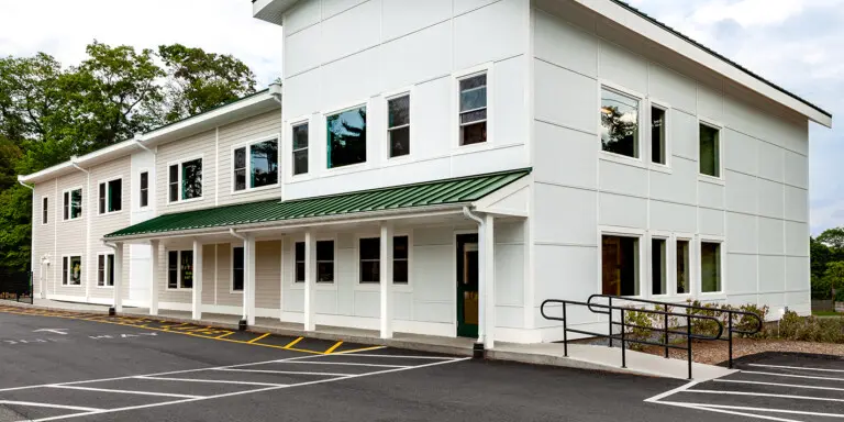 Cover YMCA Beverly Sterling Marshall Dackert H 14 Ext copy