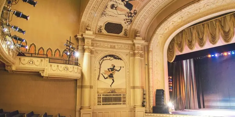 The Cabot Horizontal Landing 03 Int Edit Edit 2022 12 16 125130 bzoa