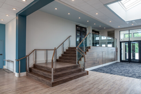 SV Design Groom Ipswich Church Marshall Dackert WEB 11 2022 11 08 180110 ztwz