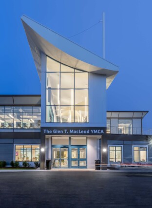 Glen T Mac Leod Cape Ann YMCA Tall Architecture Interiors Commercial Non Profit Design YMCA Cape Ann Community Exterior Front Facade 2022 12 16 124620 gwxt