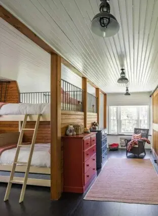 SV Design STUTCNTRST tall1 2022 12 16 125003 ojfc