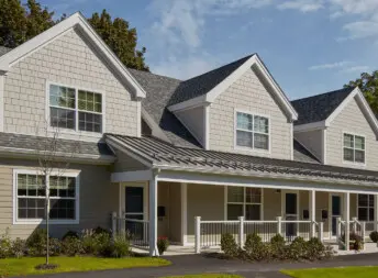 2 cover MESSINGER 101123 Granite St 0 O1 A6595