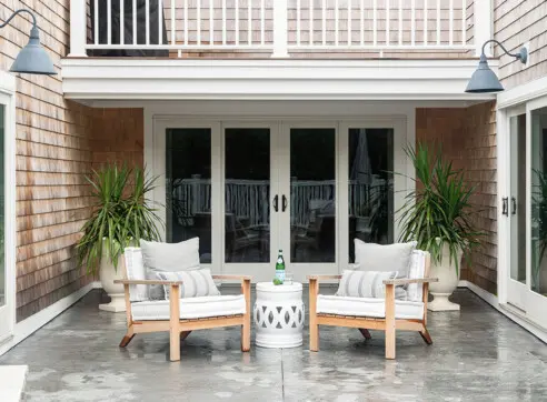 Coastal Retreat Abby Grattan L Ext 2 copy