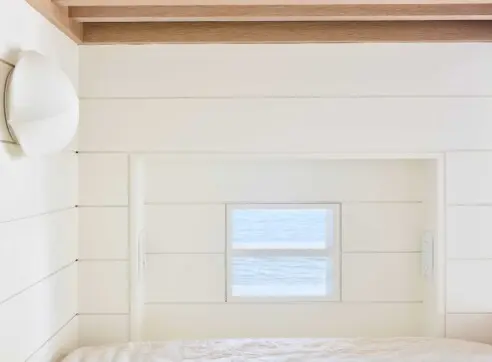 House on the Bluff Hero Interior Built in Bunk Detail View 2022 12 16 124500 gwzf