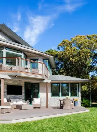 Shadesof White Tall Ext11 2022 12 16 124559 fedh