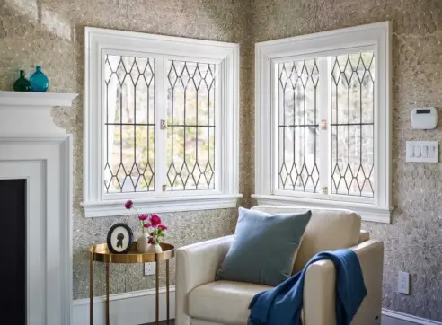 This Old House Gray Lodge Hero Interior Front Entry Nook 2022 12 16 124614 mwfq