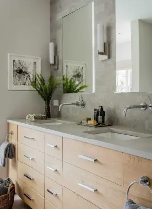 Inside Out Tall Int36 2022 12 16 124701 hriy