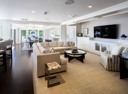 Foxs Den Hero Int7 2022 12 16 124852 afxf