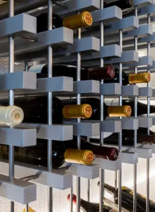 Foxes Den Tall Zoomed19 2022 12 16 124855 xesn