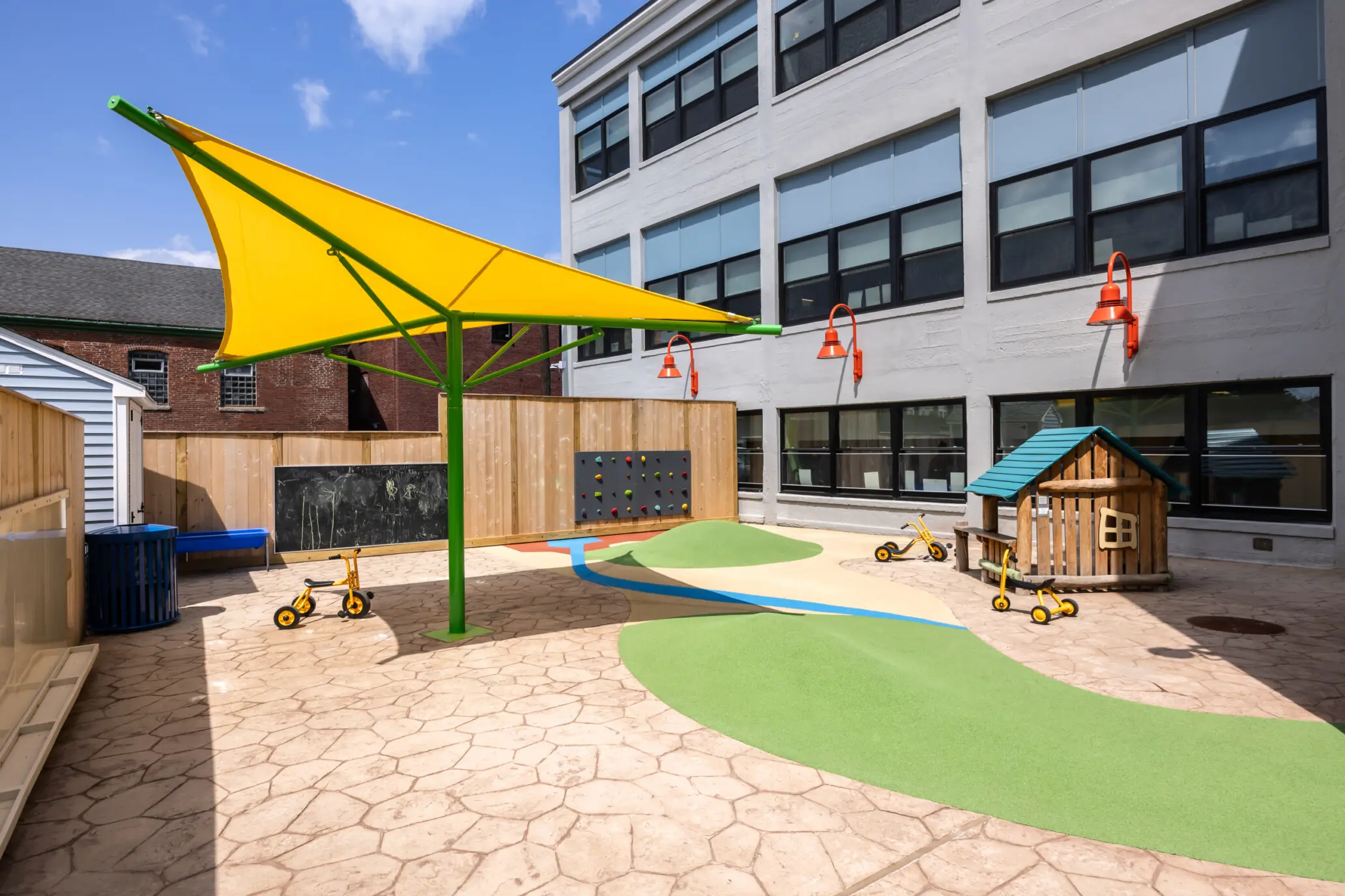 SV Design LEO Lynn ext Marshall Dackert Photography WEB 6